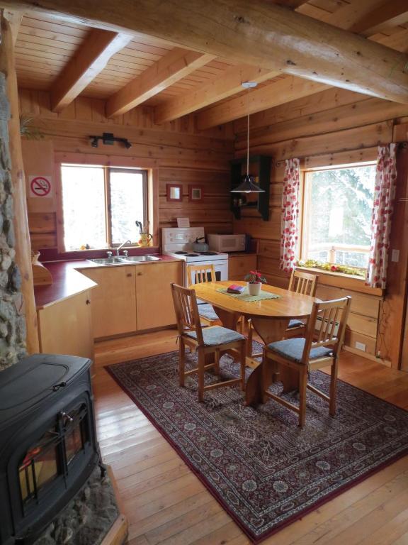גולדן Blaeberry Mountain Lodge חדר תמונה
